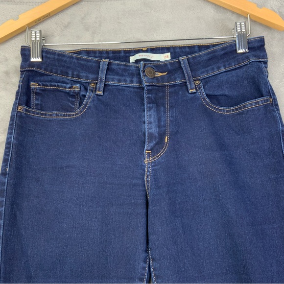 Levi’s 715 Bootcut Dark Wash Jeans. Women’s Size 28. - Picture 3 of 7